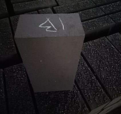 গ্লাস কিলন ফার্নেসের জন্য হট-সেলিং এবং কাস্টমাইজড সাইজ ম্যাগনেসাইট ক্রোম রেফ্রাকোট্রি ইট